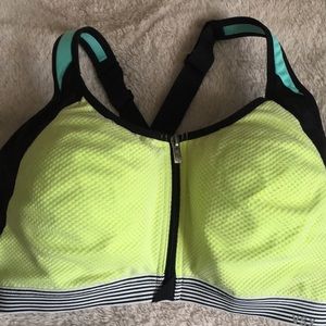 VSX Sport Bea